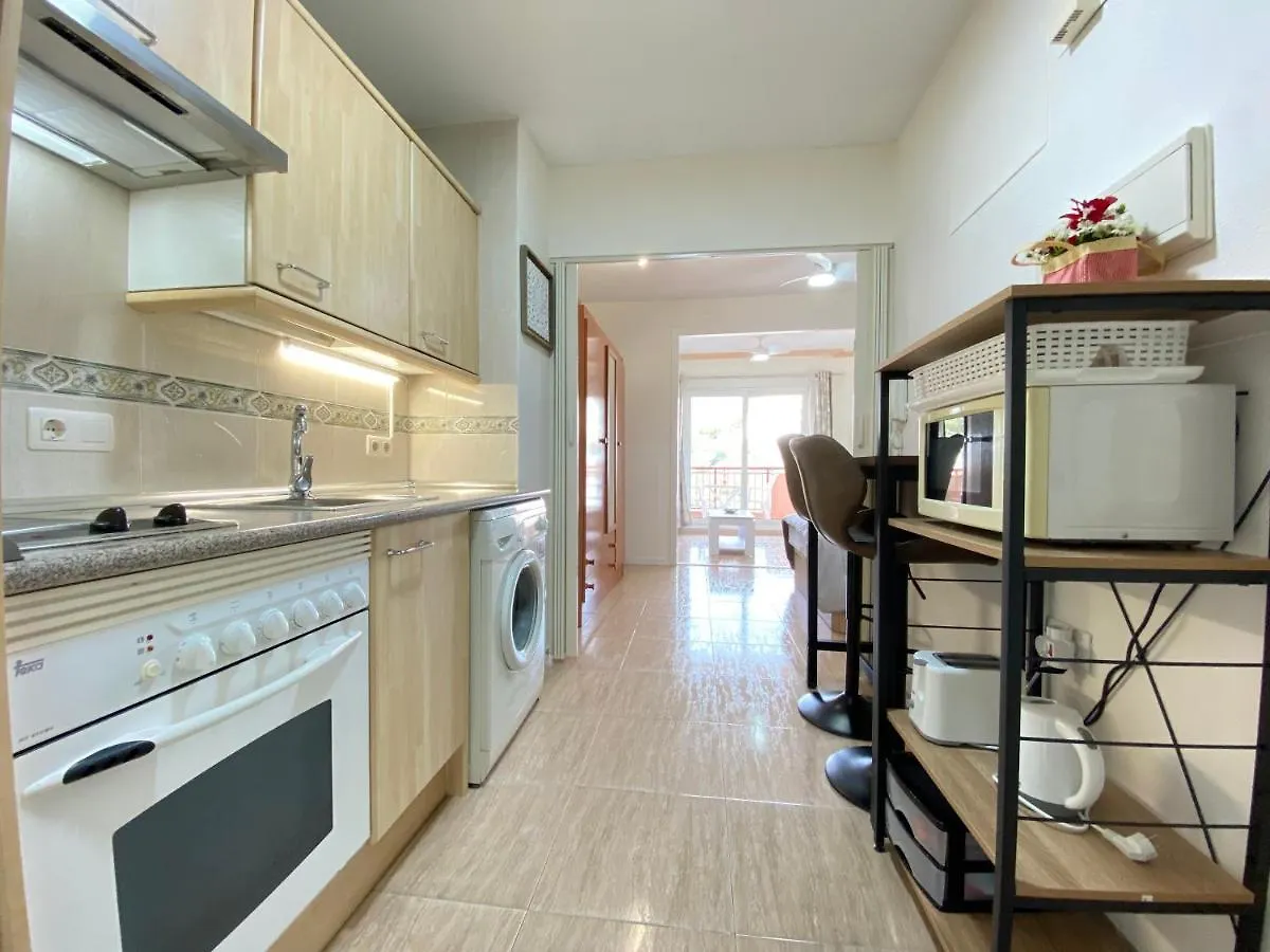 Fuengirola Holiday Apartment W/Balcony View & Pool Spain